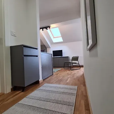 New Now Living 诺威萨